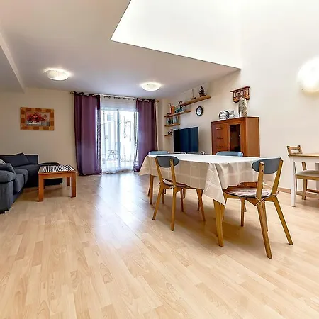 بيت ضيافة Townhouse Fanabe 35oas2 *