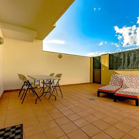 Townhouse Fanabe 35oas2 * أذيخي